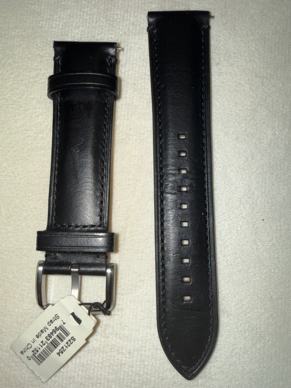 Fossil Men’s Leather Watch Strap with Silver Buckle